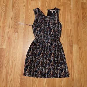 Forever 21 sz XS dress black with floral detail